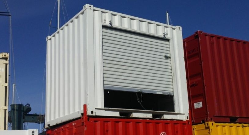 Roll up door_shipping container