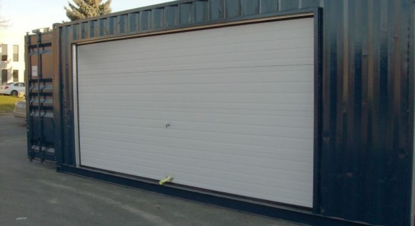 Shipping Container_Garage doors
